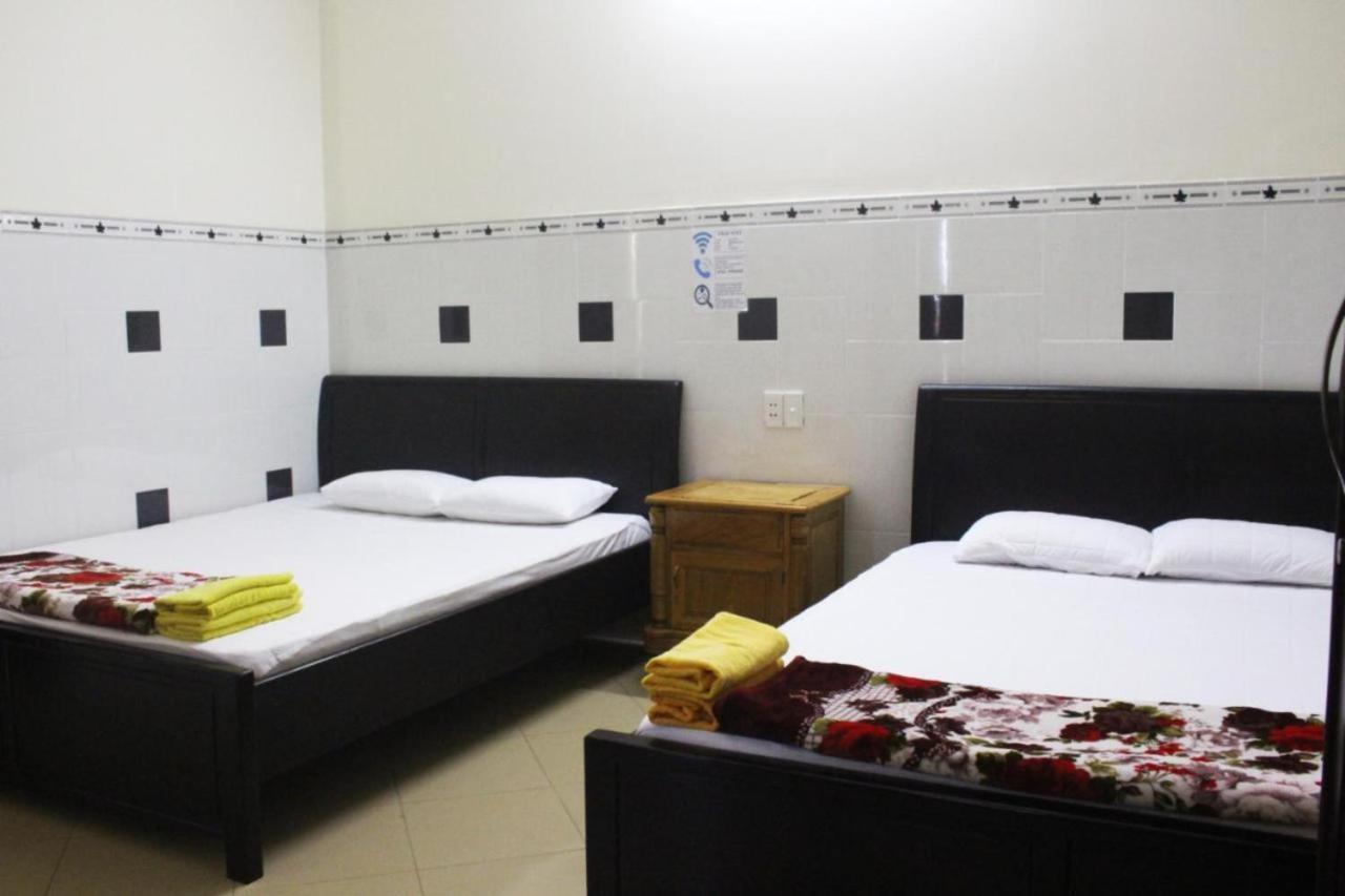 Phuong Huy Hotel Buon Ma Thuot Exterior foto